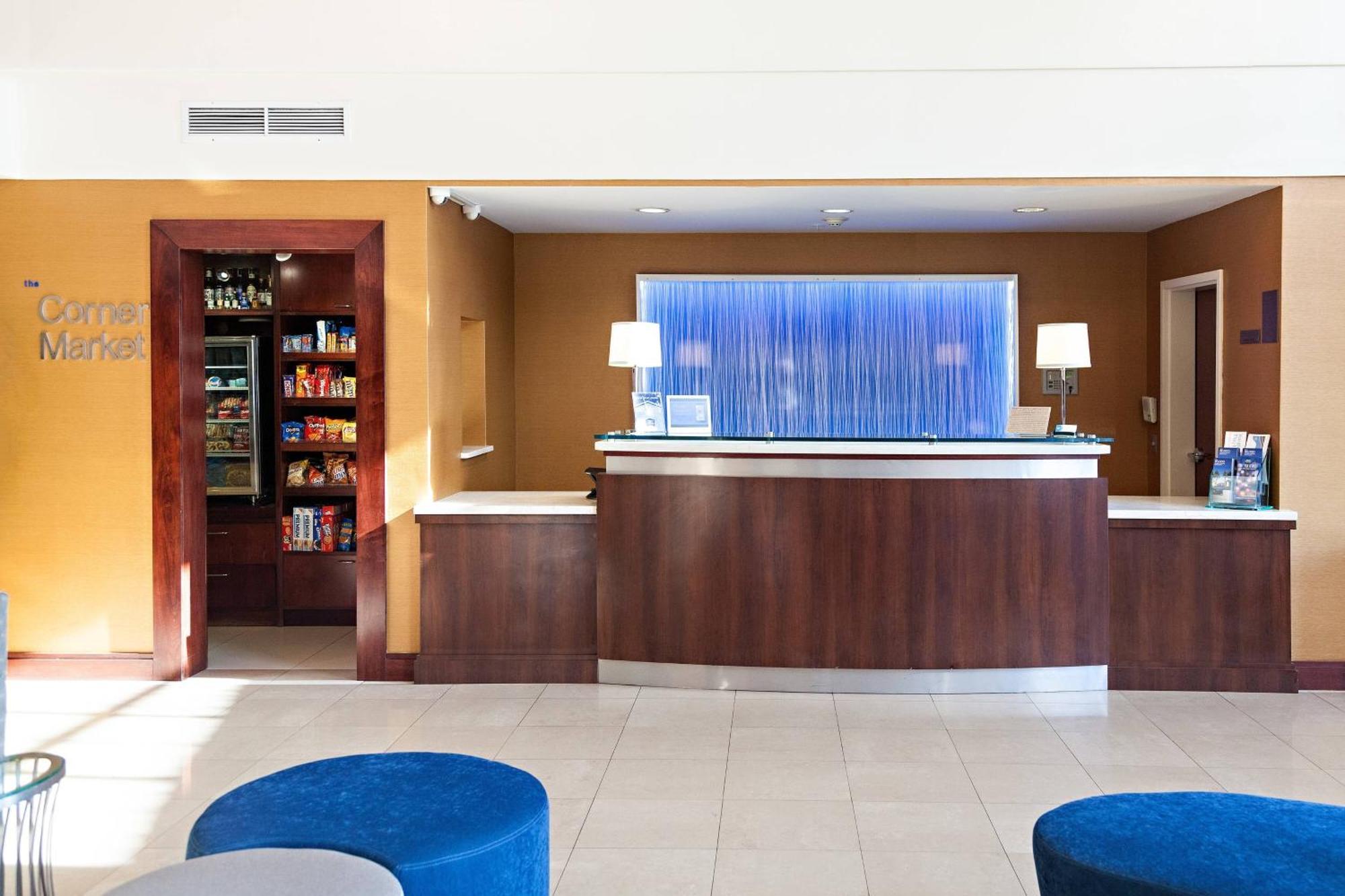 Fairfield Inn & Suites By Marriott Somerset Bagian luar foto