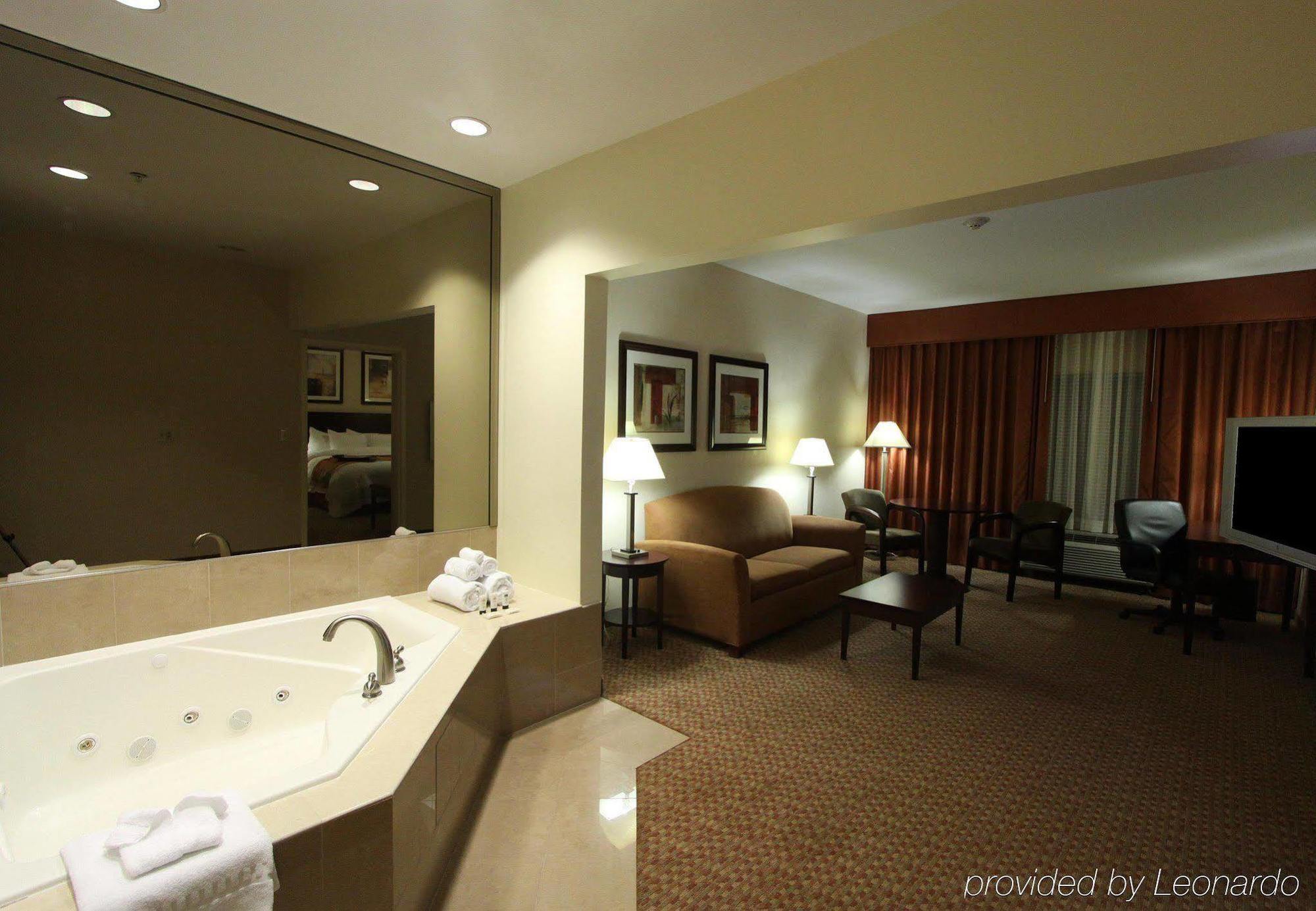 Fairfield Inn & Suites By Marriott Somerset Ruang foto